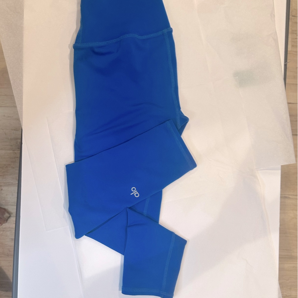 ALO Airbrush 7/8 Leggings - size XS - Sapphire Blue - like new
